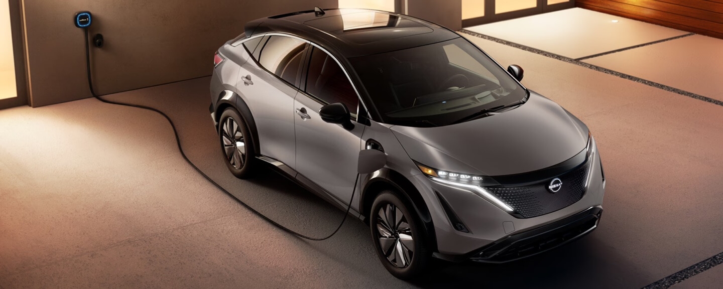 La recharge rapide du Nissan Ariya électrique 2026 à l'intérieur.